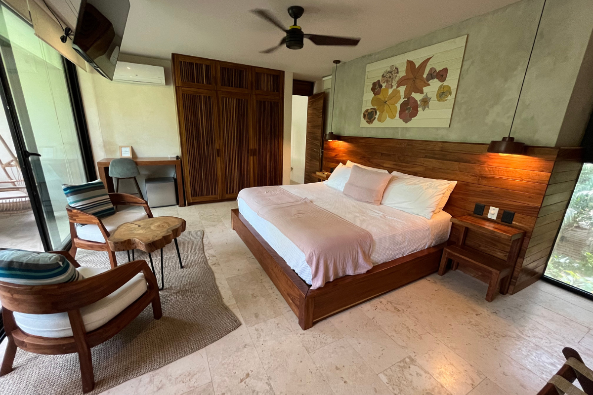 Nuuch 3 Bedroom Condo