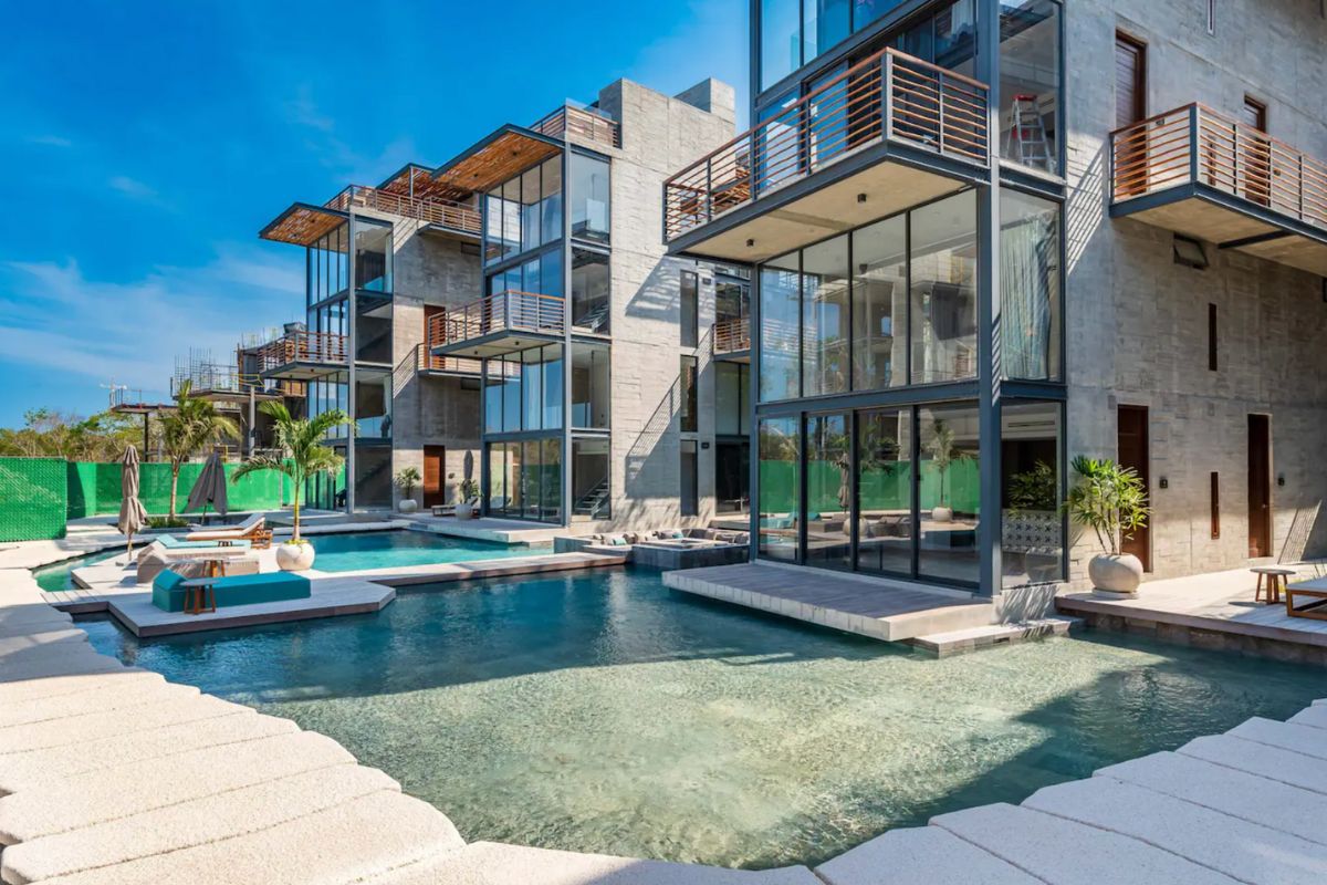 Xalet 2 Bedroom Condo