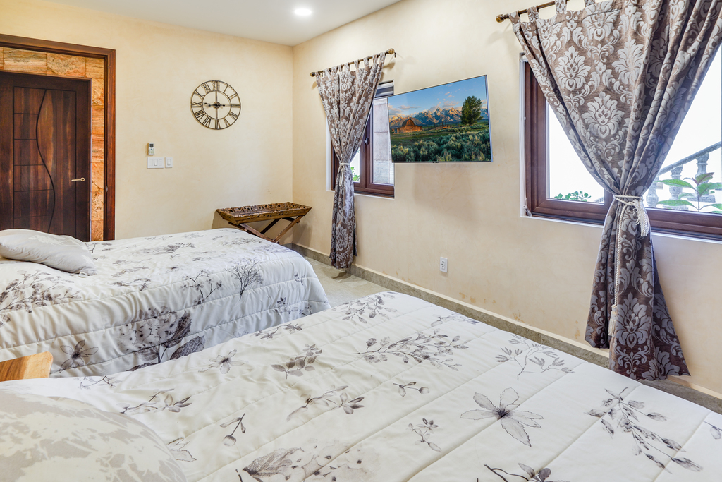 Casa Puerto 6 Bedroom Beachfront Villa photo 11