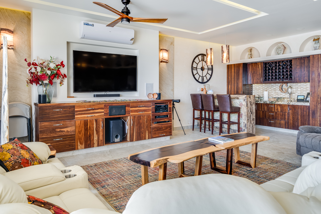 Casa Puerto 6 Bedroom Beachfront Villa photo 3