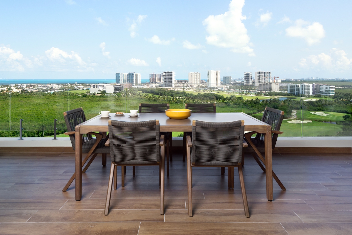 Woha 2 Bedroom Condo