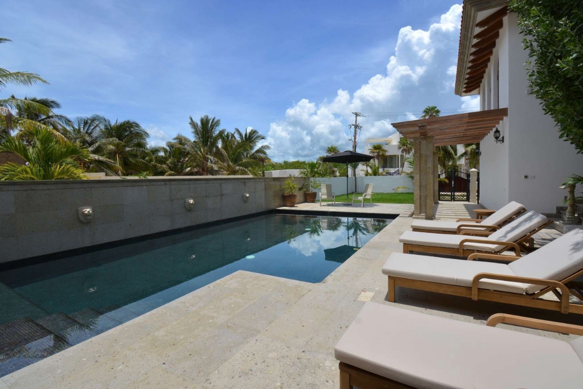 Cantera 5 Bedroom Beachfront Villa photo 13