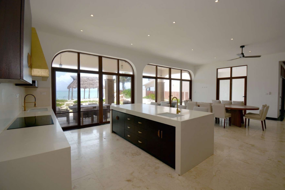 Cantera 5 Bedroom Beachfront Villa photo 8