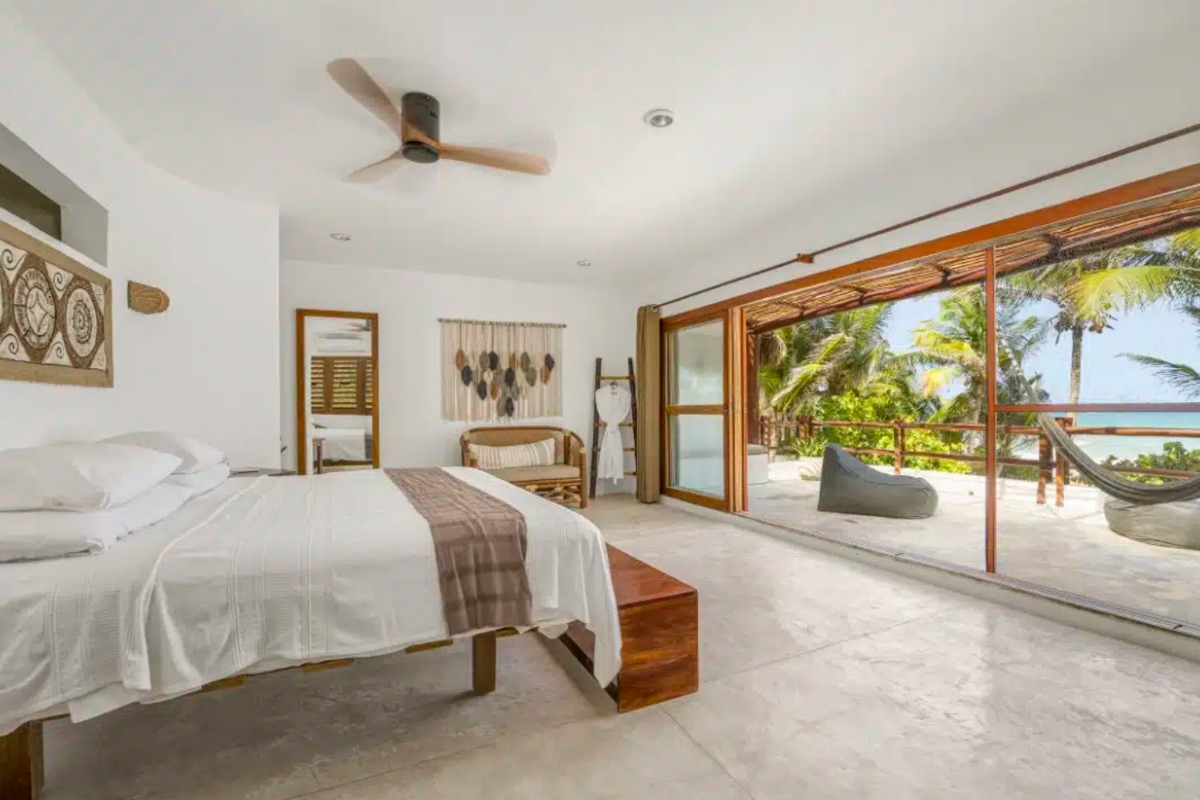 Carolina 7 Bed Beachfront Villa photo 1