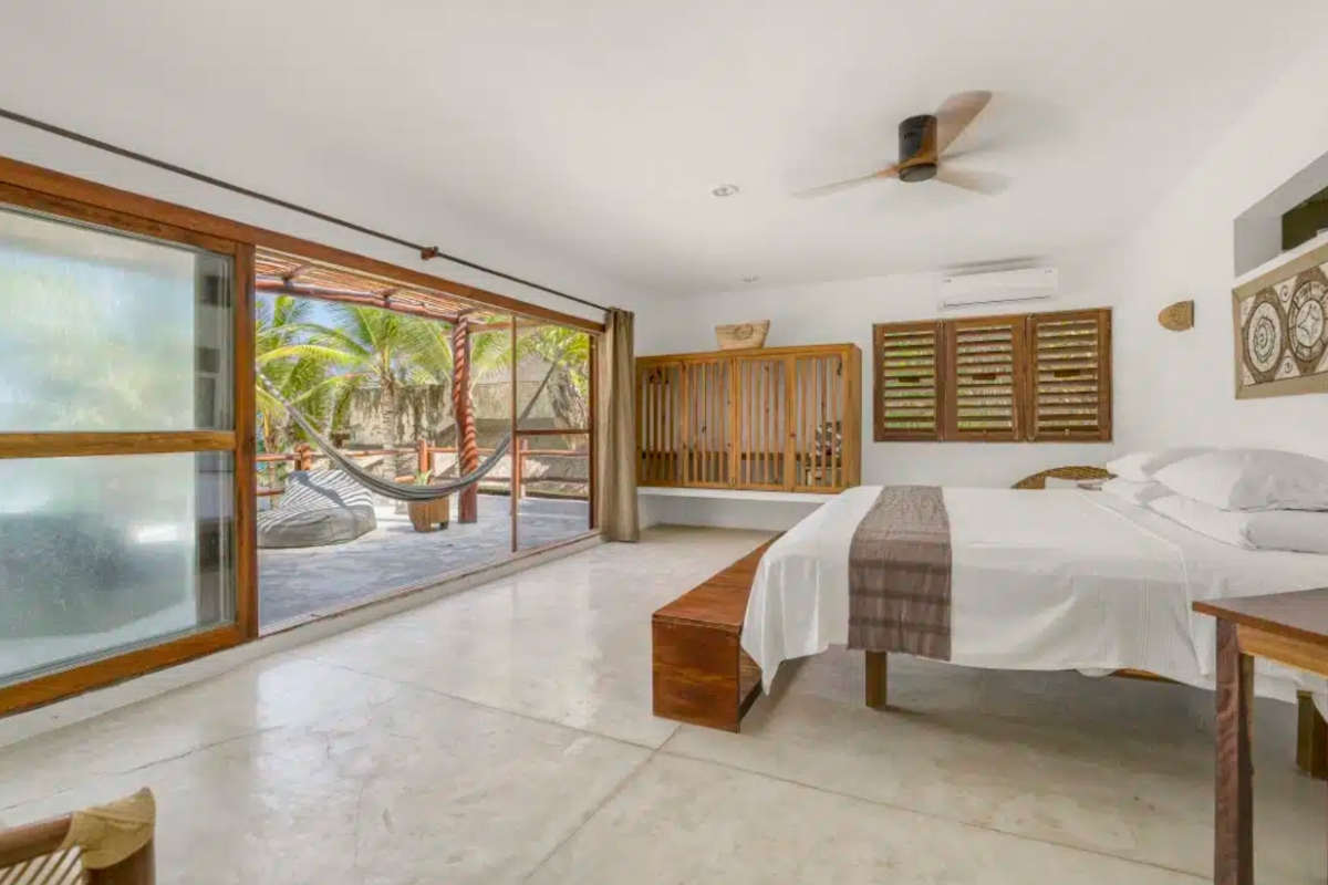 Carolina 7 Bed Beachfront Villa photo 2