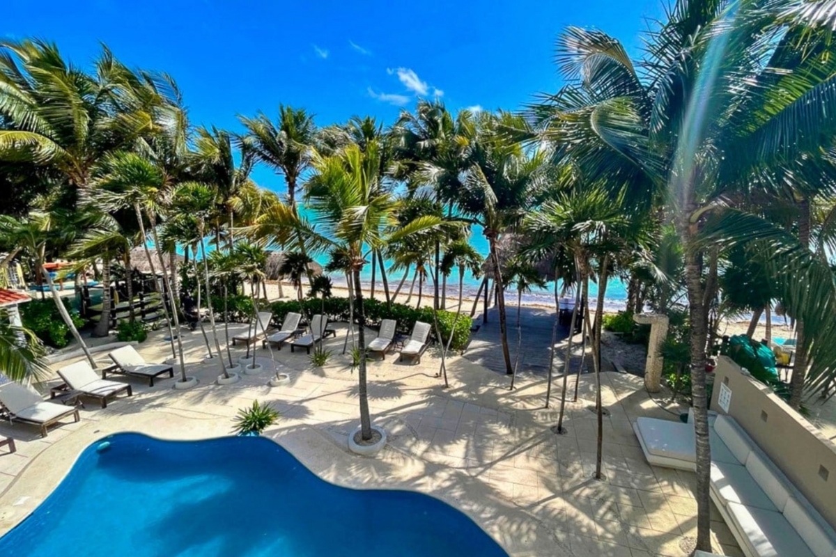 Soliman Bay 10 Bedroom Beachfront House