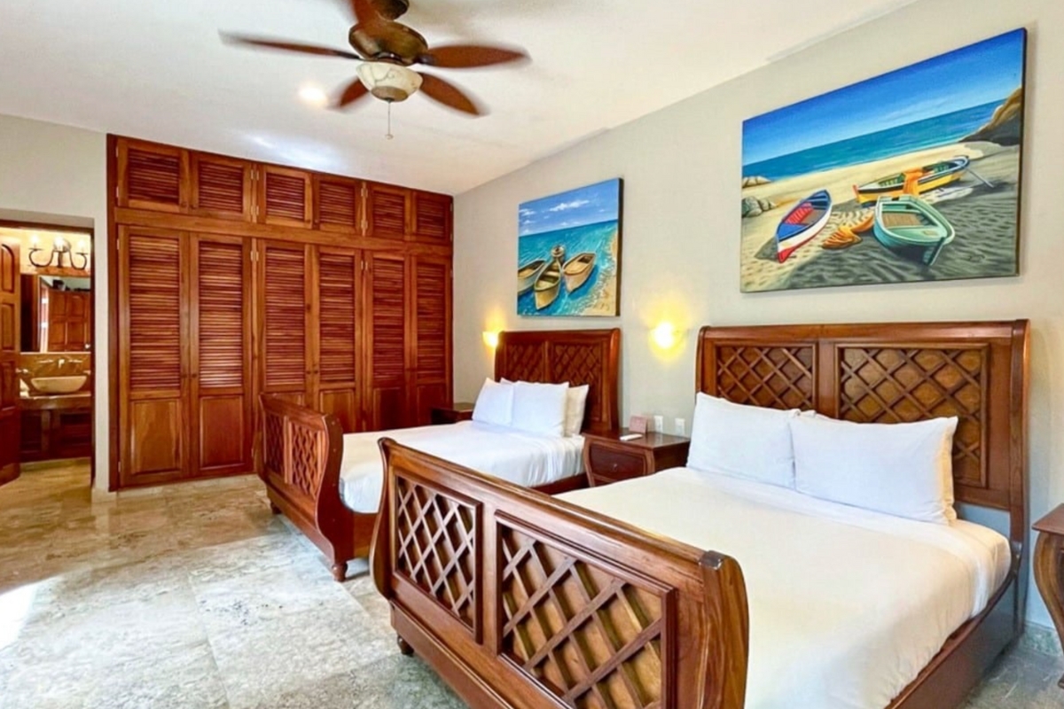 Soliman Bay 9 Bedroom Beachfront House photo 6