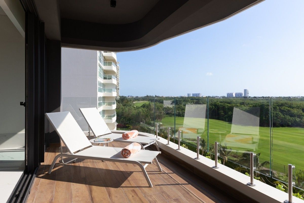 Woha 3 Bedroom Penthouse photo 14