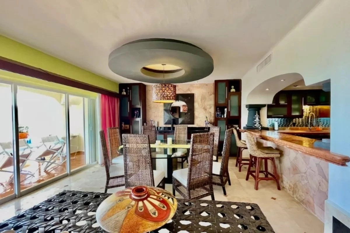 Quinta Luna 3 Bedroom Beachfront Condo photo 4