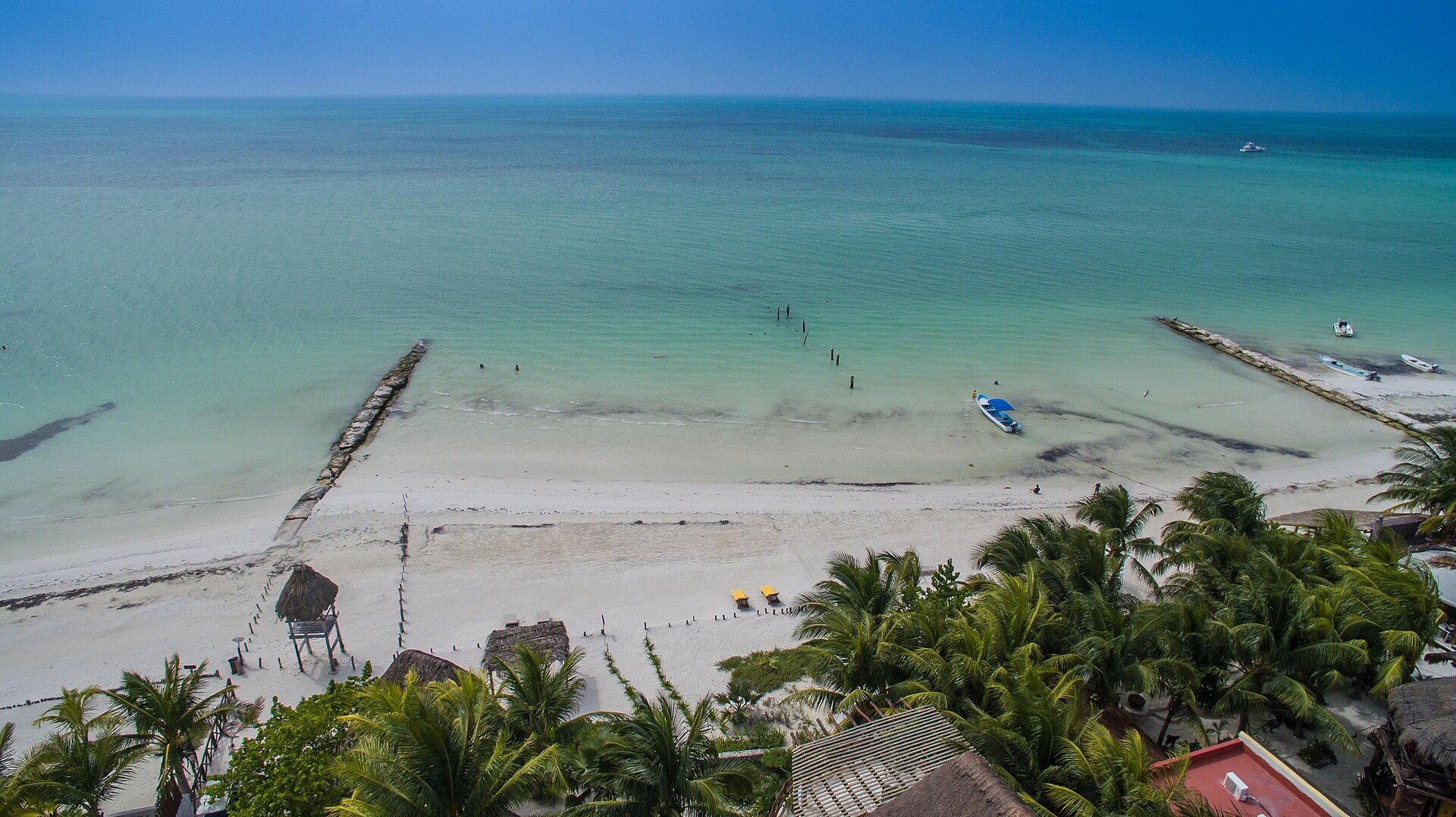 Holbox real estate
